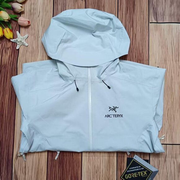 Arc'teryx Beta Series Beta LT JacketHooded Hardshell Women's Jacket - Picture 2 of 6